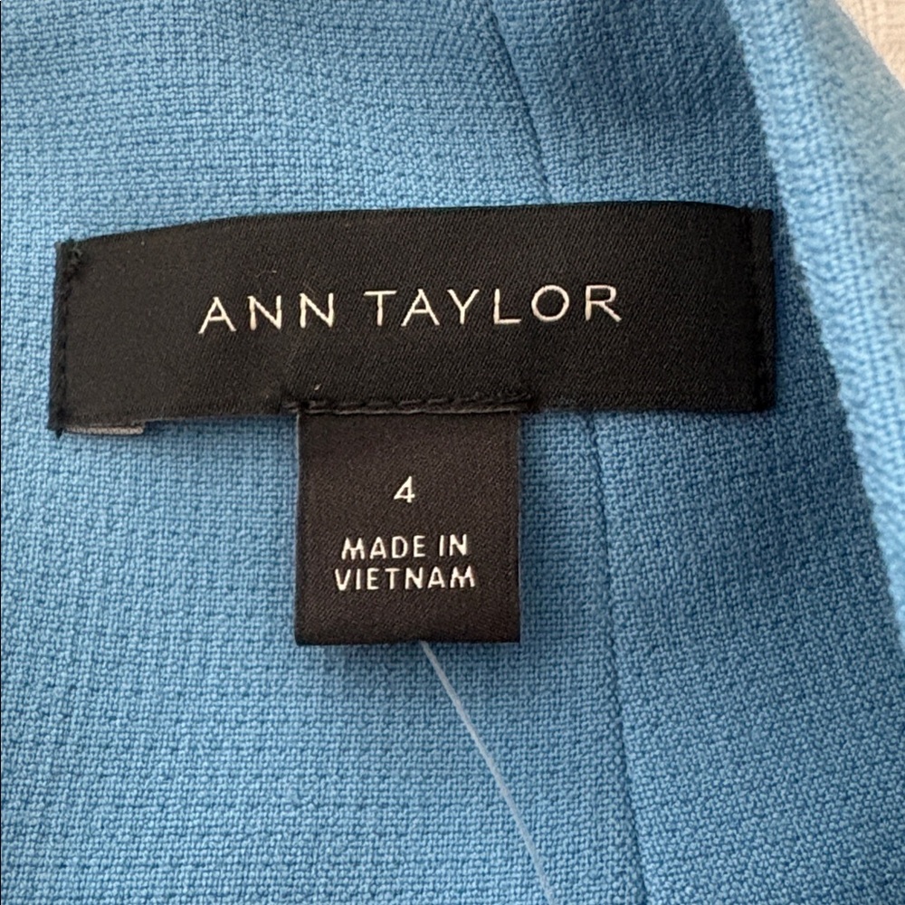 Ann Taylor Pencil Skirt - Picture 3 of 6